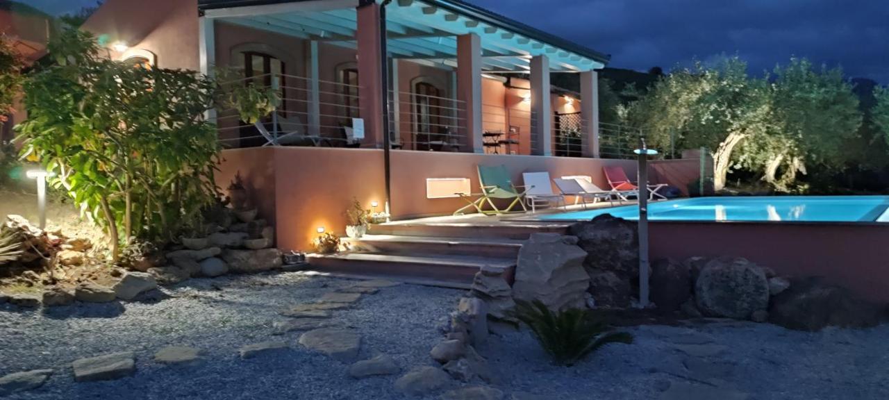 Bioagriturismo Antica Sena Milici 外观 照片