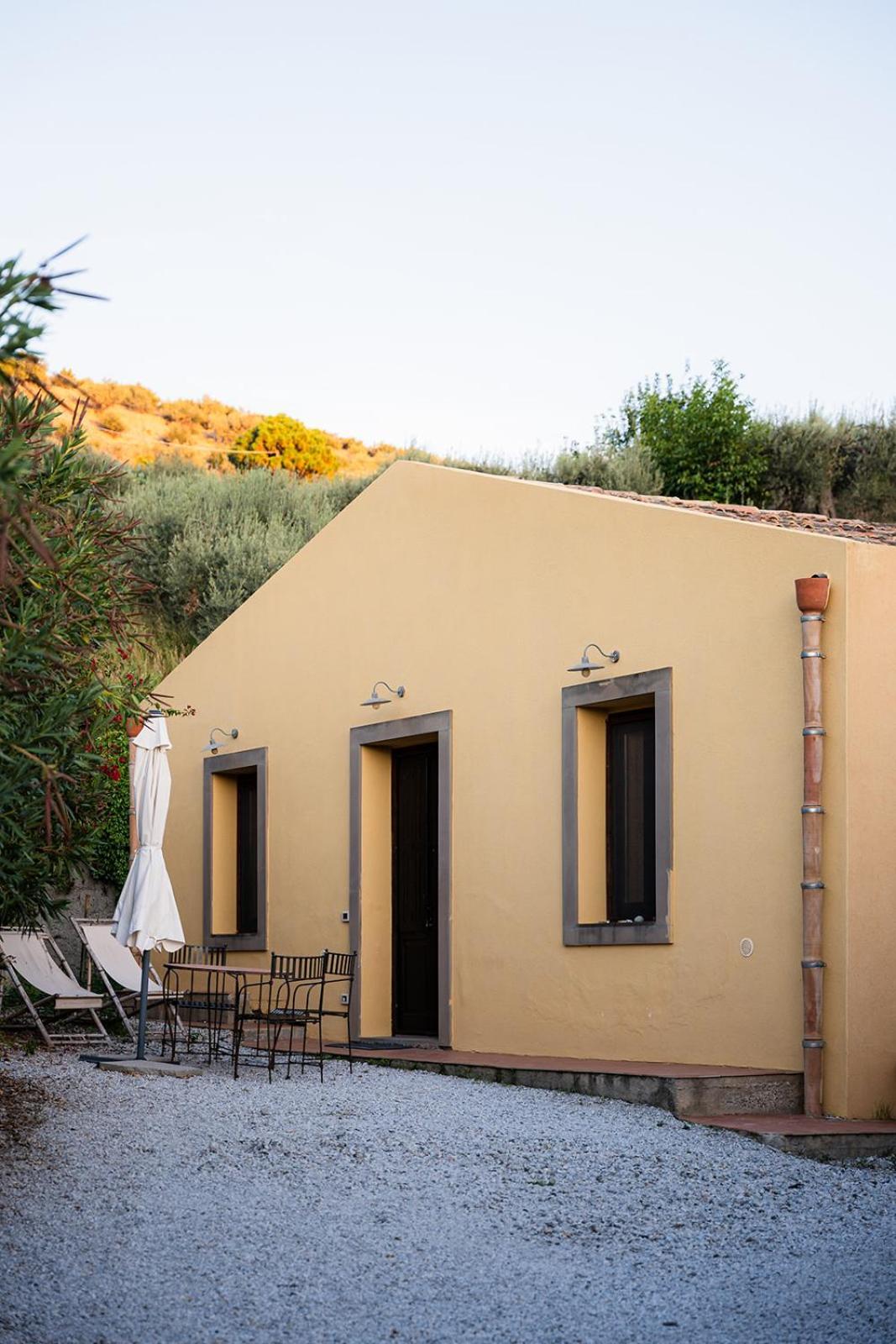 Bioagriturismo Antica Sena Milici 外观 照片
